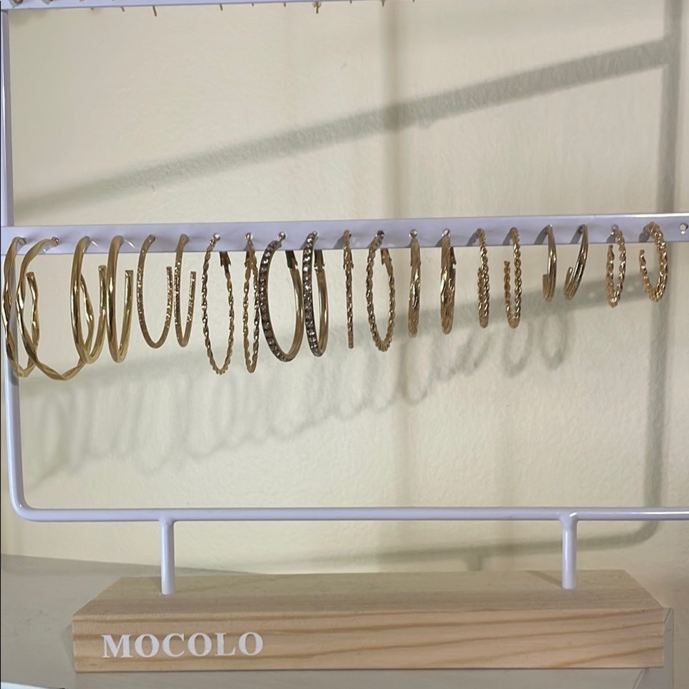 Gold Hoop Earring Set